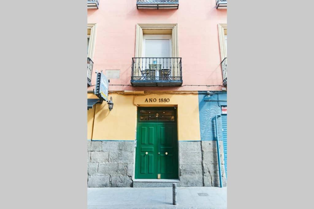 Apartamento Original y coqueto apartamento junto a la Plaza Mayor Madrid Exterior foto